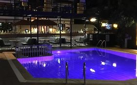 Derin Hotel 3*